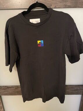 Nike Black Short Sleeve T-Shirt with Small Multicolor Chest Patch
